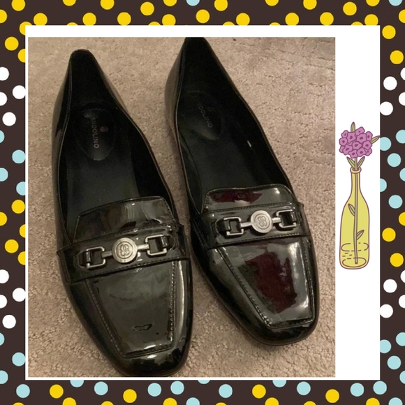 Bandolino Shoes - Bandolino Black Patent Loafers with Chain Accent Size 8 1/2